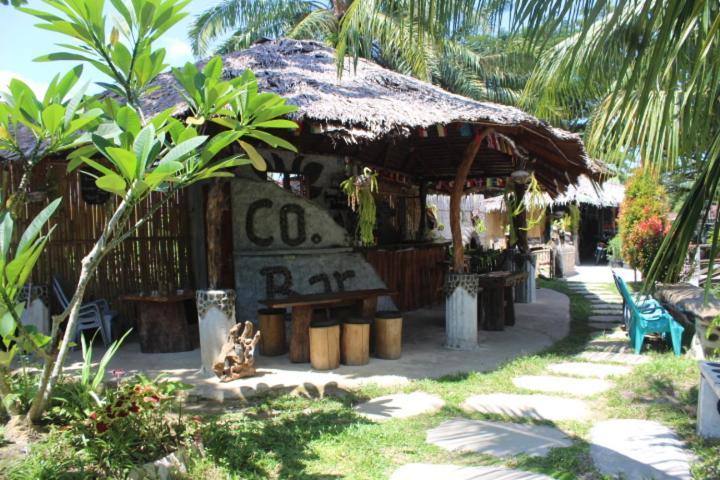 Eco Trekking Lodge, Bar & Jungle Tour'S Bukit Lawang Luaran gambar